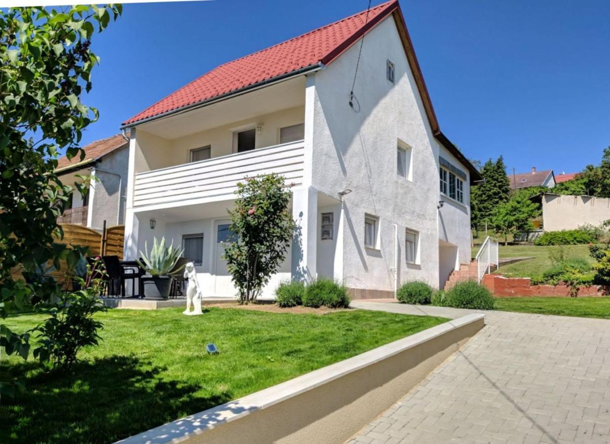 Eleven Apartman House Keszthely Zewnętrze zdjęcie